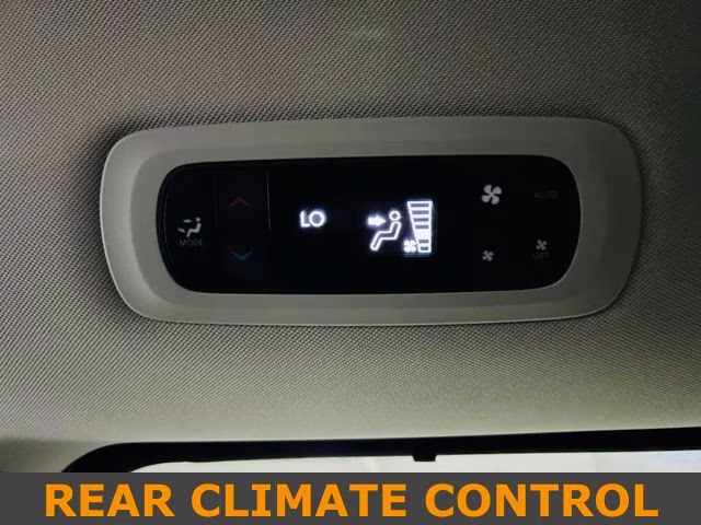 2023 Granite Crystal Metallic Clearcoat Chrysler Pacifica Touring L FWD Van