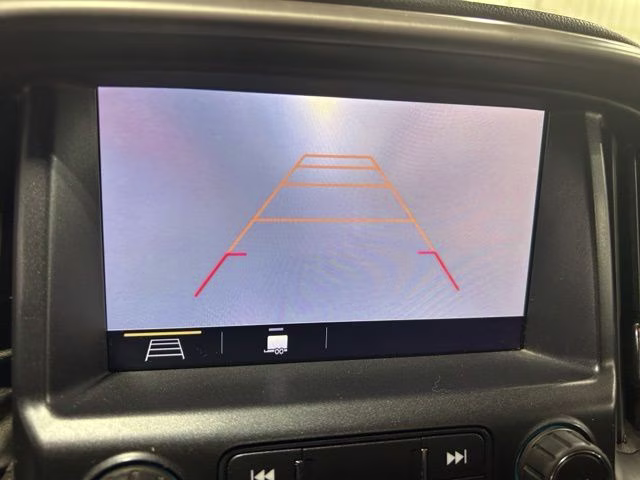 2021 Summit White GMC Canyon AT4 w/Leather 4X4 Truck