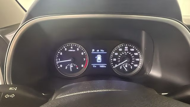 2019 Dazzling White Hyundai Tucson Sport AWD SUV