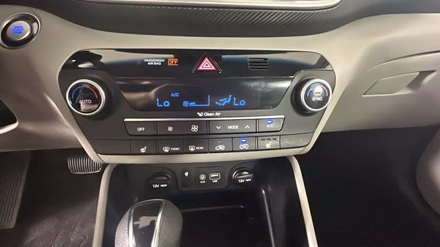 2019 Dazzling White Hyundai Tucson Sport AWD SUV