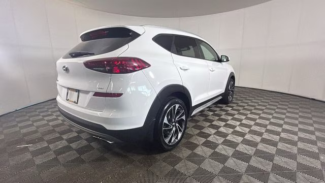 2019 Dazzling White Hyundai Tucson Sport AWD SUV