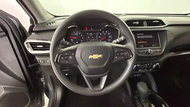 2022 Satin Steel Metallic Chevrolet Trailblazer LT FWD SUV