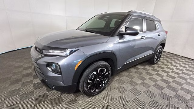 2022 Satin Steel Metallic Chevrolet Trailblazer LT FWD SUV