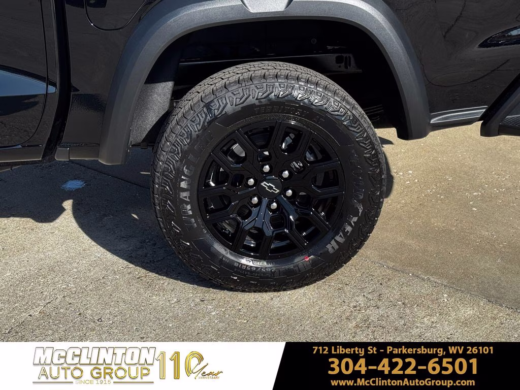 2026 Black Chevrolet Colorado Trail Boss 4X4 Truck