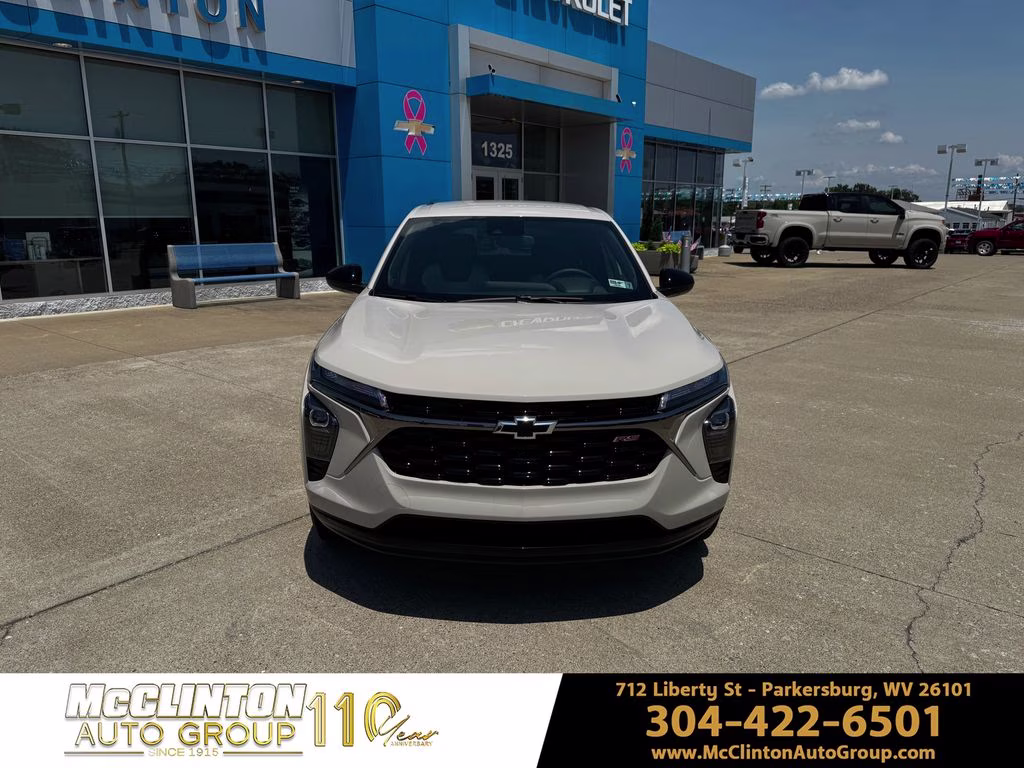 2026 White Sands Chevrolet Trax 1RS FWD SUV
