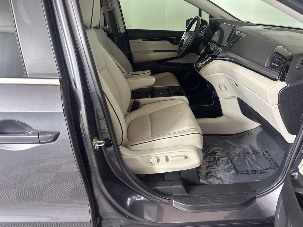 2025 Modern Steel Metallic Honda Odyssey Touring FWD Van