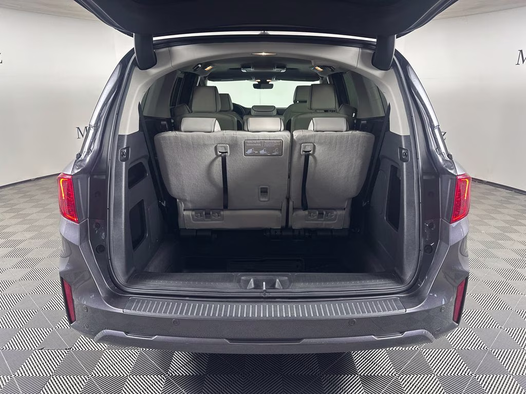 2025 Modern Steel Metallic Honda Odyssey Touring FWD Van
