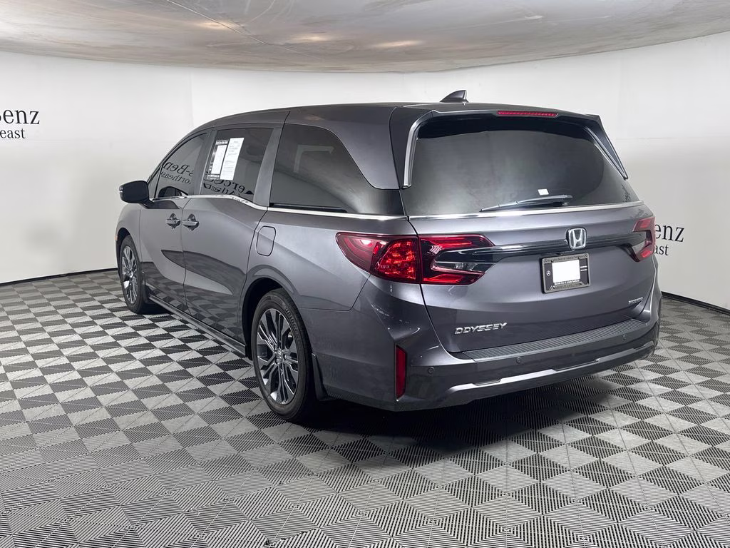 2025 Modern Steel Metallic Honda Odyssey Touring FWD Van