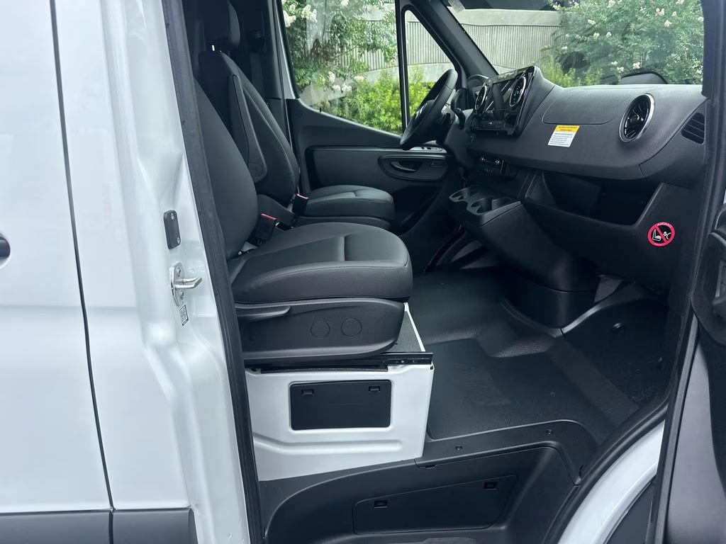 2026 Arctic Mercedes-Benz Sprinter 2500 Cargo 144 WB RWD Van