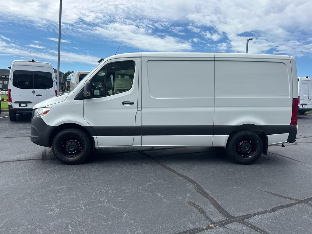 2026 Arctic Mercedes-Benz Sprinter 2500 Cargo 144 WB RWD Van