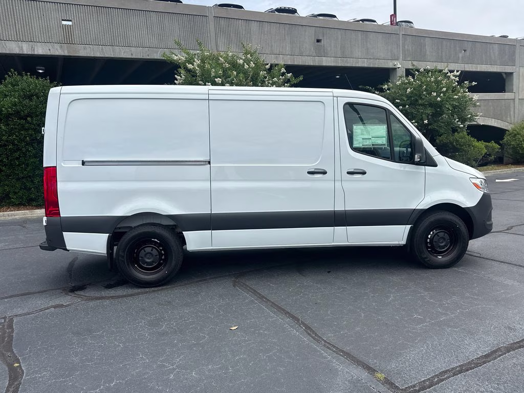 2026 Arctic Mercedes-Benz Sprinter 2500 Cargo 144 WB RWD Van