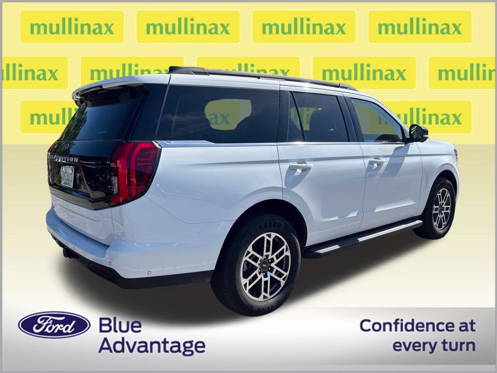 2025 Oxford White Ford Expedition Active RWD SUV