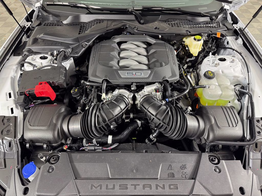 2026 Oxford White Ford Mustang GT Premium RWD Coupe