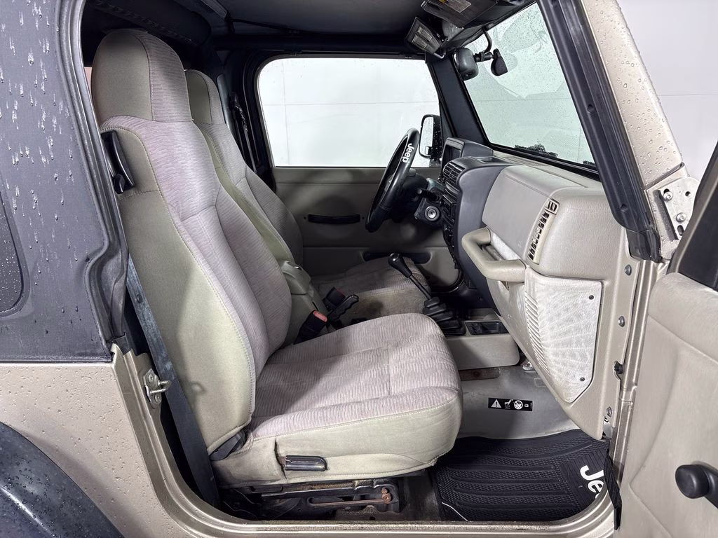 2004 Light Khaki Metallic Jeep Wrangler Rubicon 4X4 SUV