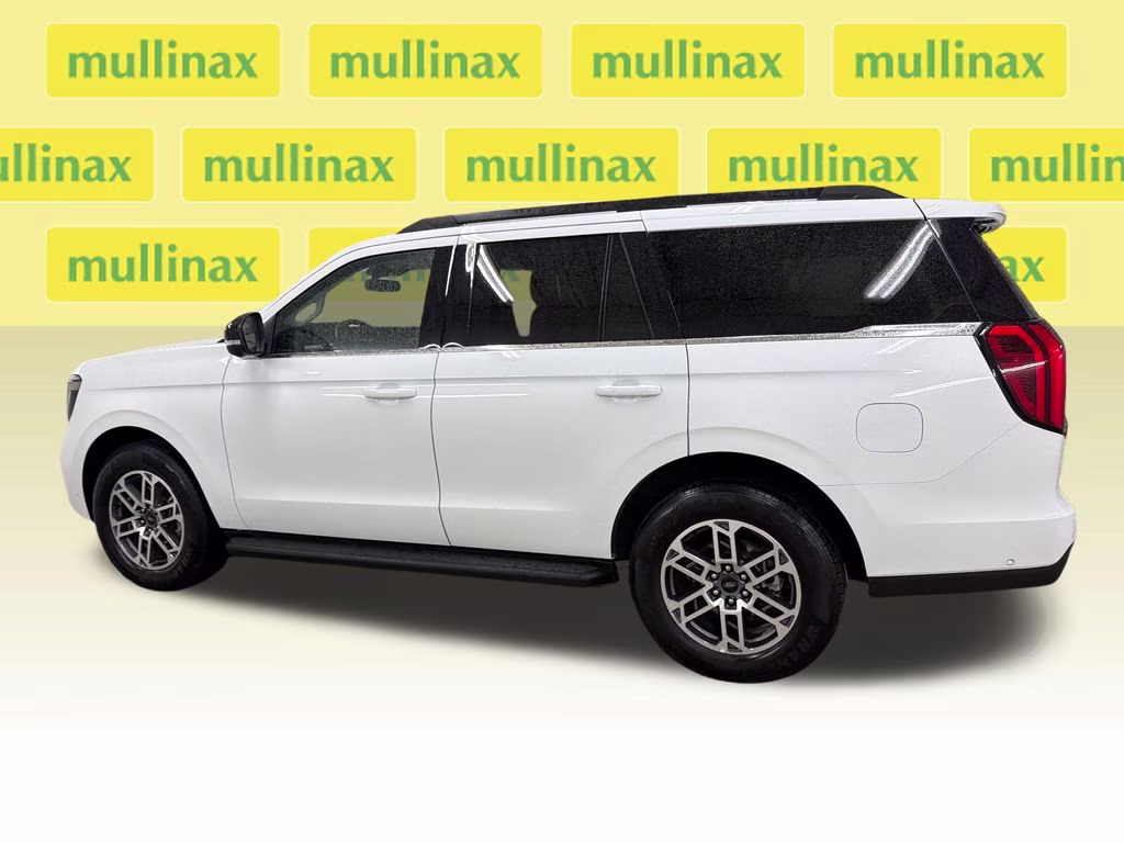 2025 Oxford White Ford Expedition Active RWD SUV