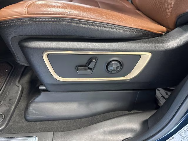2023 Patriot Blue Pearlcoat Ram 1500 Laramie Longhorn 4X4 Truck
