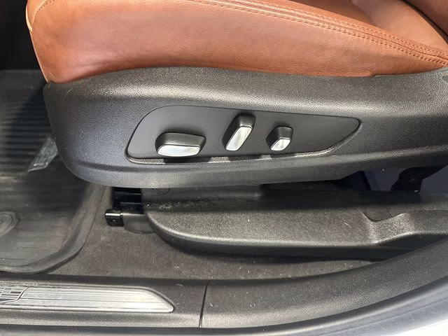2025 Crystal White Tricoat Cadillac XT5 Sport AWD SUV