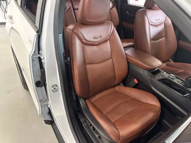 2025 Crystal White Tricoat Cadillac XT5 Sport AWD SUV