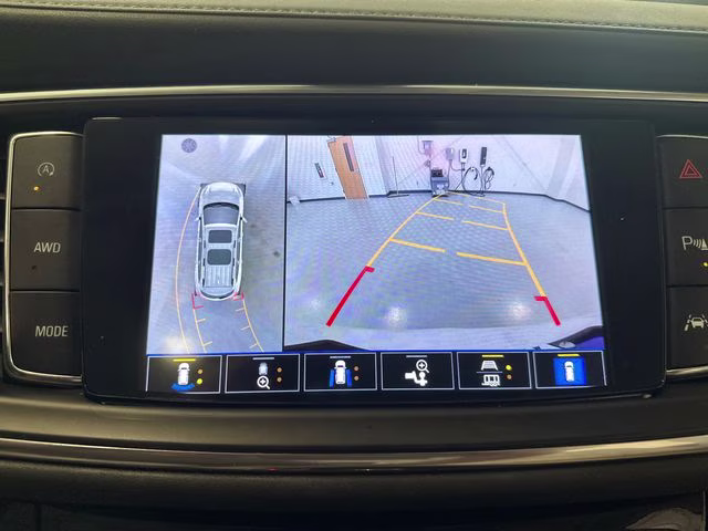 2022 White Frost Tricoat Buick Enclave Avenir AWD SUV