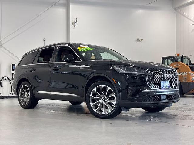 2025 Black Lincoln Aviator Reserve AWD SUV