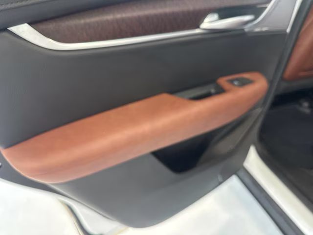 2025 Crystal White Tricoat Cadillac XT5 Sport AWD SUV