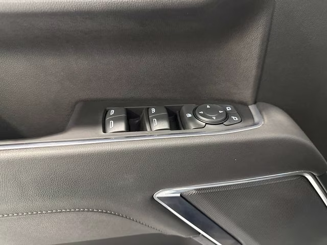 2023 Summit White Chevrolet Silverado 1500 RST 4X4 Truck
