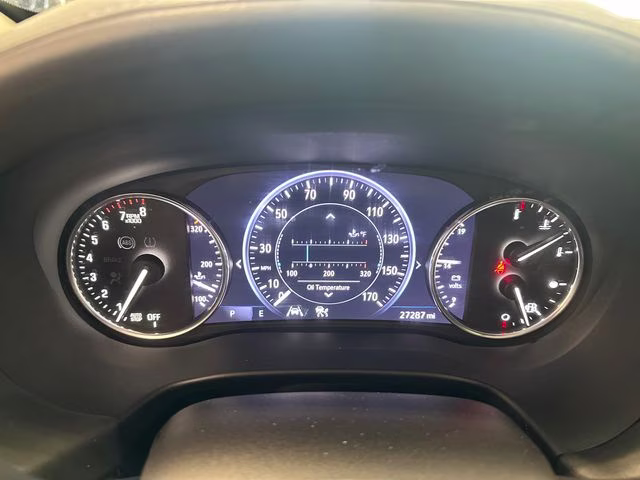2022 White Frost Tricoat Buick Enclave Avenir AWD SUV
