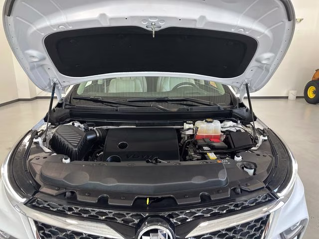 2022 White Frost Tricoat Buick Enclave Avenir AWD SUV
