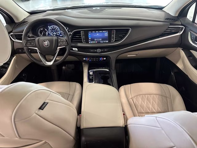 2022 White Frost Tricoat Buick Enclave Avenir AWD SUV
