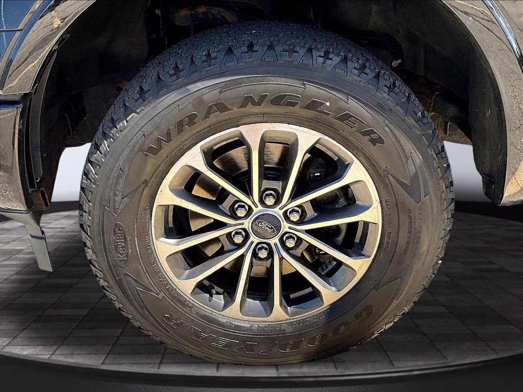 2019 Agate Black Metallic Ford F-150 XLT 4X4 Truck
