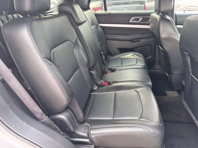 2016 Ingot Silver Ford Explorer XLT FWD SUV