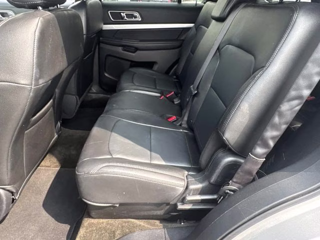 2016 Ingot Silver Ford Explorer XLT FWD SUV