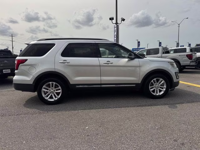 2016 Ingot Silver Ford Explorer XLT FWD SUV