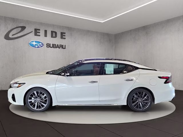 2019 Pearl White Tricoat Nissan Maxima Platinum FWD Sedan