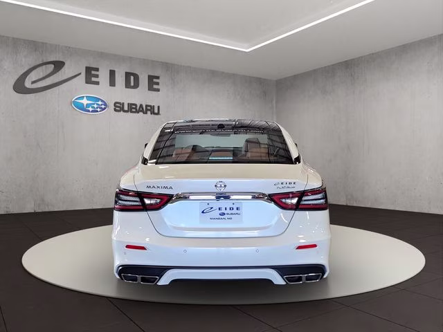 2019 Pearl White Tricoat Nissan Maxima Platinum FWD Sedan