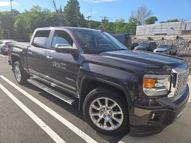 2015 Gray GMC Sierra 1500 Denali 4X4 Truck