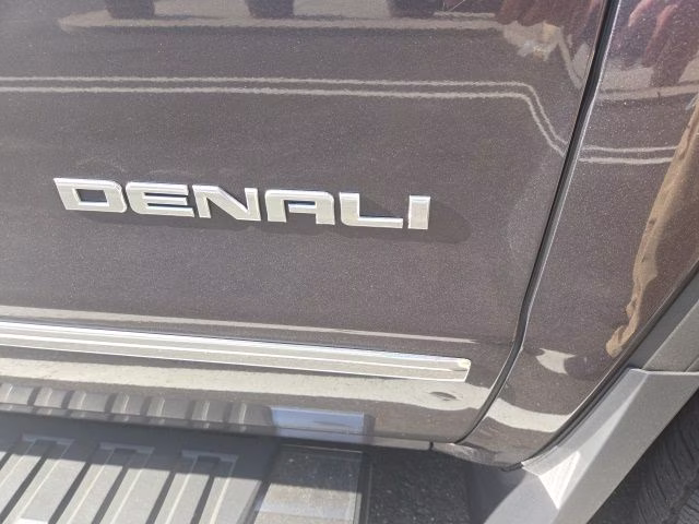 2015 Gray GMC Sierra 1500 Denali 4X4 Truck