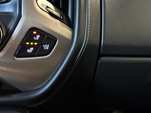 2015 Gray GMC Sierra 1500 Denali 4X4 Truck