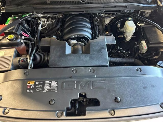 2015 Gray GMC Sierra 1500 Denali 4X4 Truck