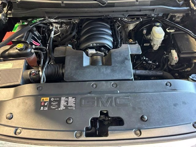 2015 Gray GMC Sierra 1500 Denali 4X4 Truck