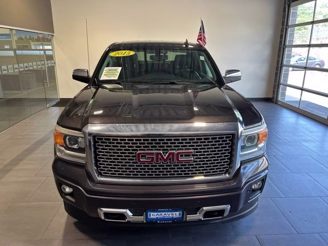 2015 Gray GMC Sierra 1500 Denali 4X4 Truck