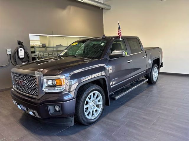 2015 Gray GMC Sierra 1500 Denali 4X4 Truck