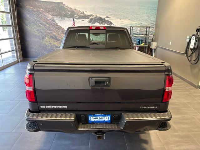 2015 Gray GMC Sierra 1500 Denali 4X4 Truck