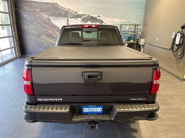 2015 Gray GMC Sierra 1500 Denali 4X4 Truck