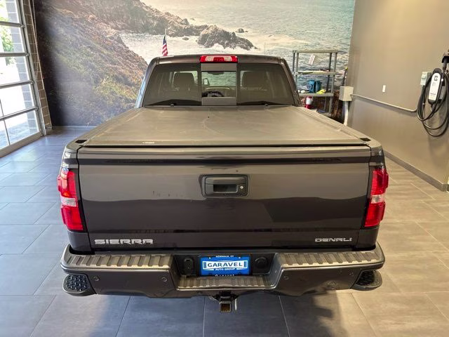 2015 Gray GMC Sierra 1500 Denali 4X4 Truck