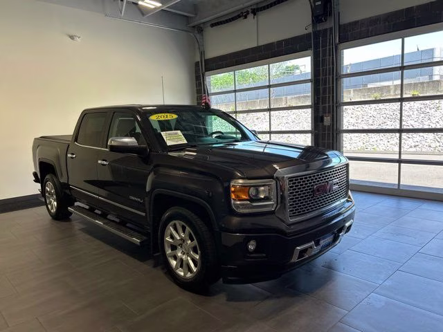 2015 Gray GMC Sierra 1500 Denali 4X4 Truck