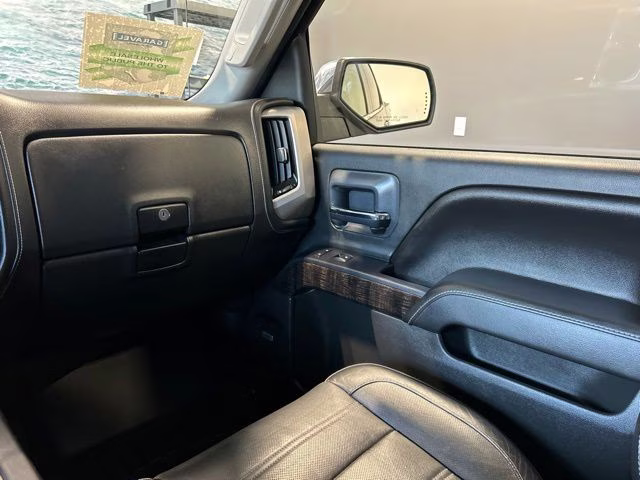 2015 Gray GMC Sierra 1500 Denali 4X4 Truck