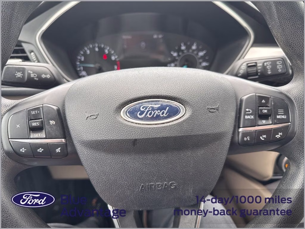 2022 Carbonized Gray Metallic Ford Escape SE AWD SUV