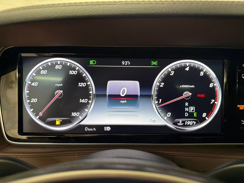 2017 designo Diamond White Metallic Mercedes-Benz S-Class S 550 RWD Sedan