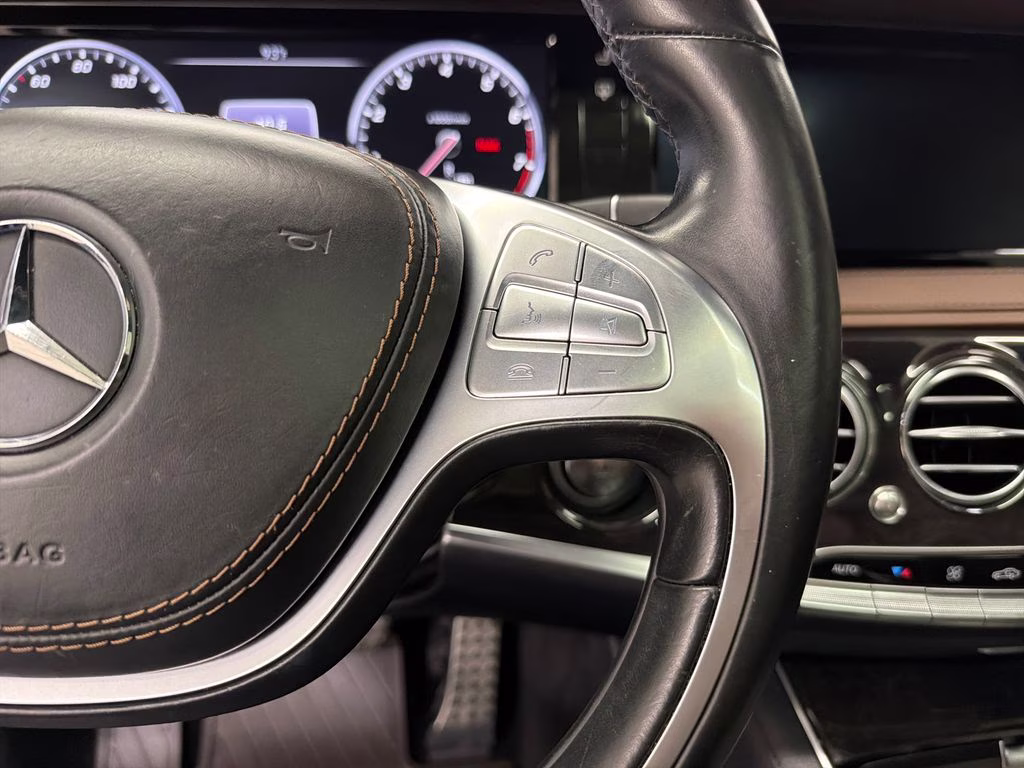 2017 designo Diamond White Metallic Mercedes-Benz S-Class S 550 RWD Sedan